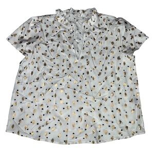 Shein Heart Print V Neck Short Sleeve Top White Size 8/10 NWOT